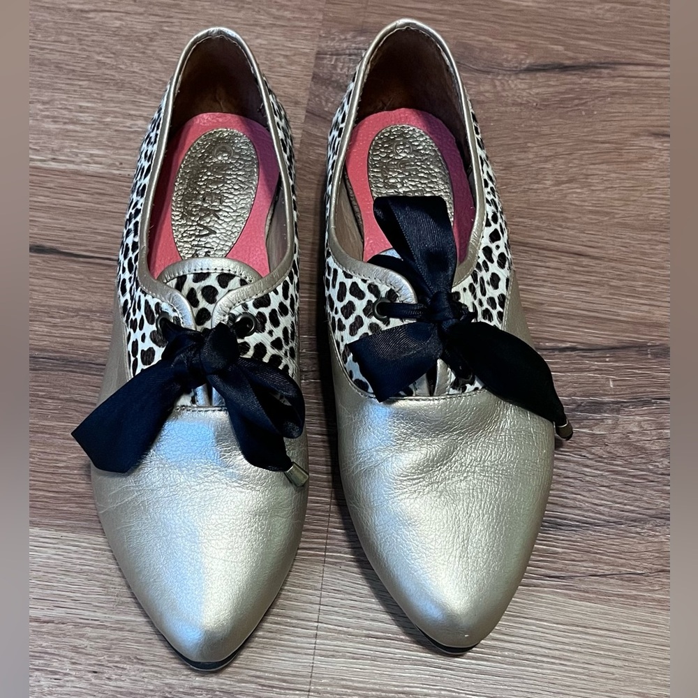 Culeka handmade gold leather and calf hair tie shoes, size 6 1/2